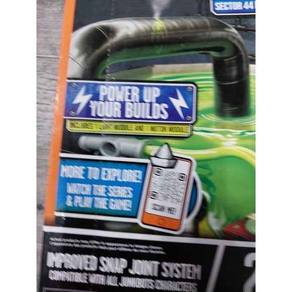 HEXBUG JUNKBOTS -NEW  Small Factory Collection  Habitat - Sector 44 Research Lab - Picture 6 of 16